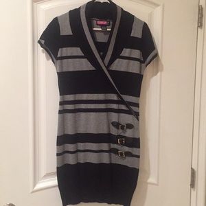 Say what ?Beautiful knitted pencil dress size L